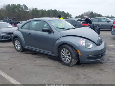VOLKSWAGEN BEETLE 2013