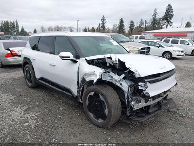 KIA EV9 2025