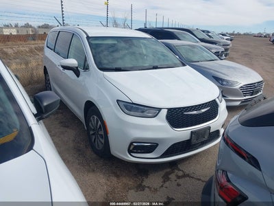 CHRYSLER PACIFICA HYBRID 2023