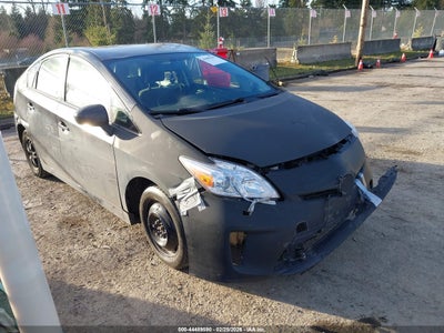 TOYOTA PRIUS 2014