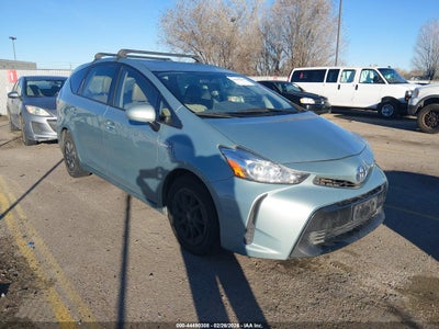TOYOTA PRIUS V 2016