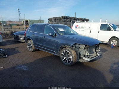 VOLVO XC90 2022