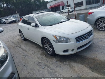 NISSAN MAXIMA 2010