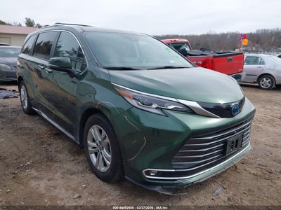 TOYOTA SIENNA 2022