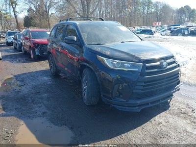 TOYOTA HIGHLANDER 2017