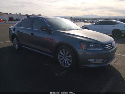 VOLKSWAGEN PASSAT 2013
