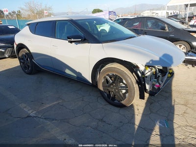 KIA EV6 2025
