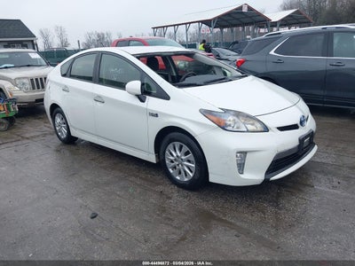 TOYOTA PRIUS PLUG-IN 2012