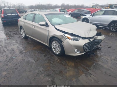 TOYOTA AVALON HYBRID 2015