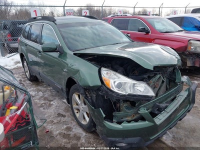 SUBARU OUTBACK 2014