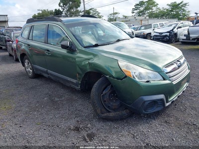 SUBARU OUTBACK 2013