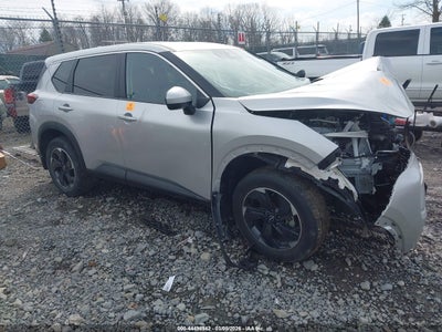 NISSAN ROGUE 2024