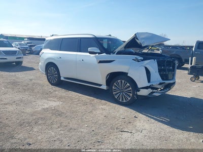 INFINITI QX80 2025