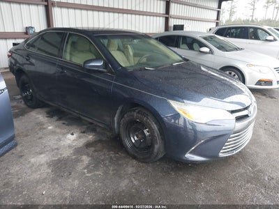 TOYOTA CAMRY 2015