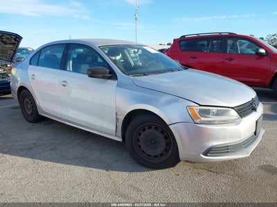 VOLKSWAGEN JETTA 2012