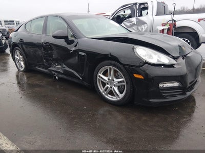 PORSCHE PANAMERA 2013