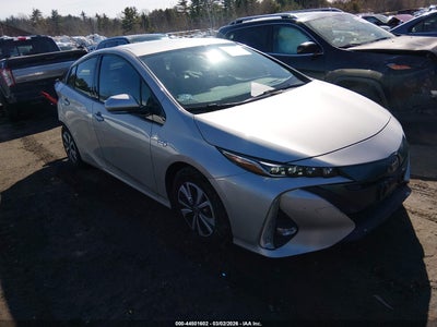 TOYOTA PRIUS PRIME 2017