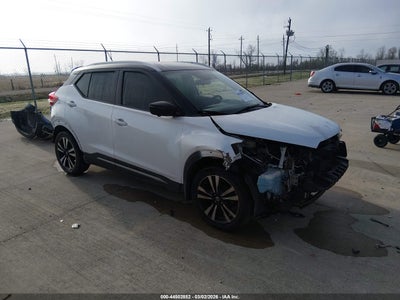 NISSAN KICKS 2018