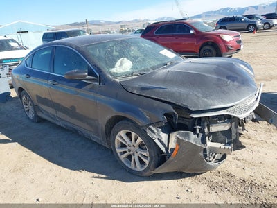 CHRYSLER 200 2015