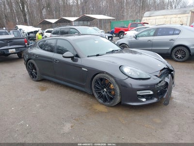 PORSCHE PANAMERA 2013
