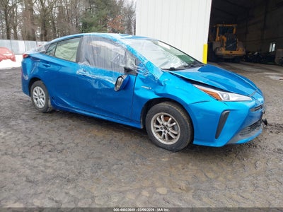 TOYOTA PRIUS 2019