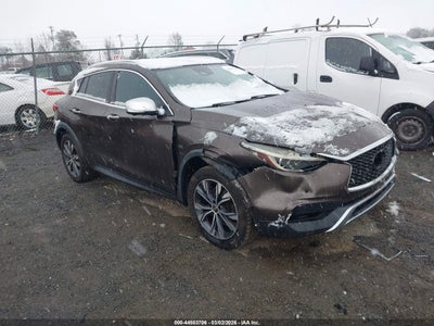 INFINITI QX30 2017