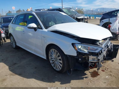 AUDI A3 E-TRON 2017