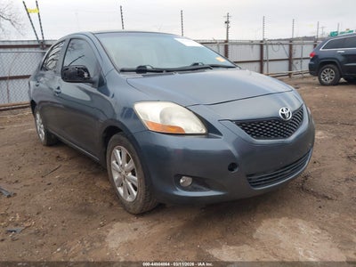TOYOTA YARIS 2009