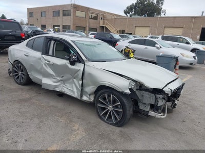 VOLVO S60 2021
