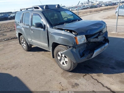 NISSAN XTERRA 2013