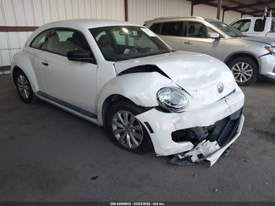 VOLKSWAGEN BEETLE 2013