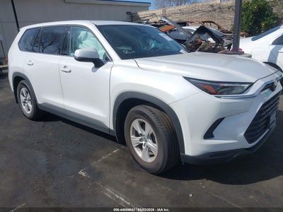 TOYOTA GRAND HIGHLANDER 2025