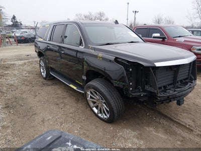 CADILLAC ESCALADE ESV 2017