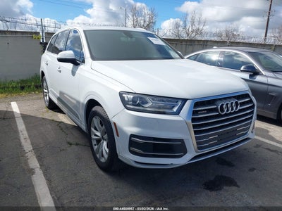 AUDI Q7 2017