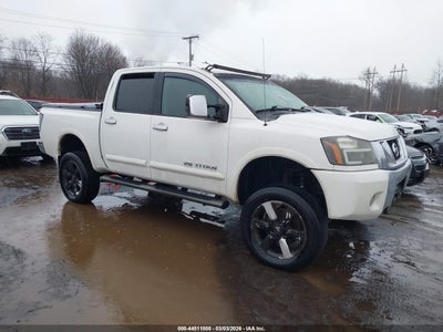 NISSAN TITAN 2011