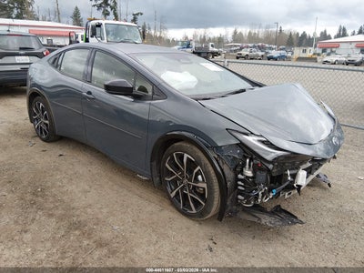 TOYOTA PRIUS PRIME 2024