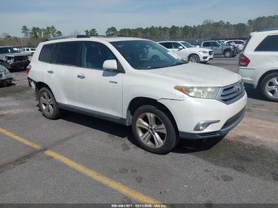 TOYOTA HIGHLANDER 2011