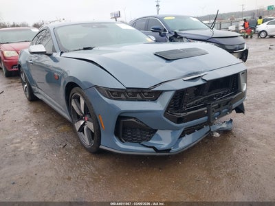 FORD MUSTANG 2025