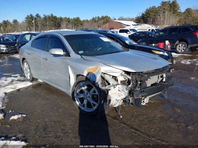 NISSAN MAXIMA 2012