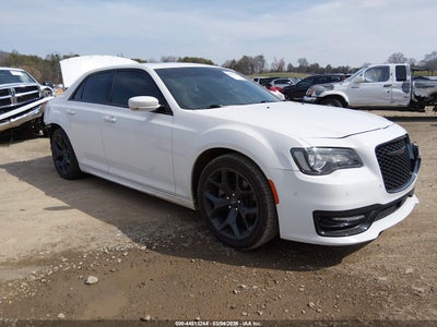 CHRYSLER 300 2023