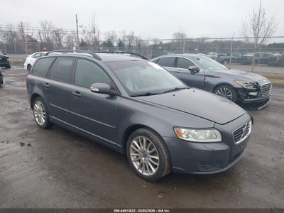 VOLVO V50 2010