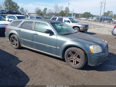 DODGE MAGNUM 2005