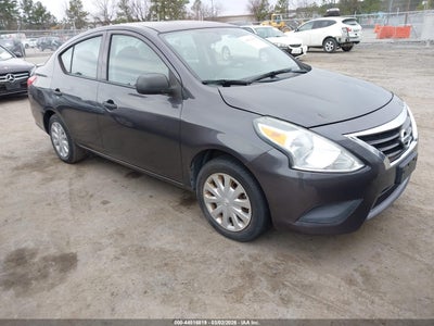 NISSAN VERSA 2015