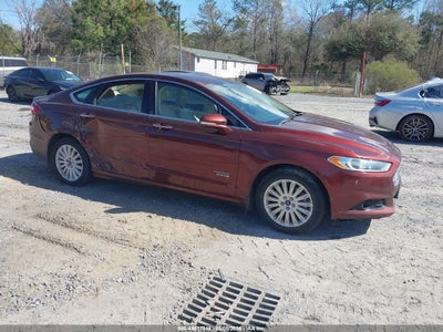 FORD FUSION ENERGI 2016