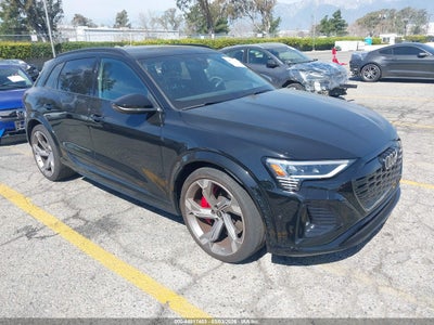 AUDI SQ8 E-TRON 2024