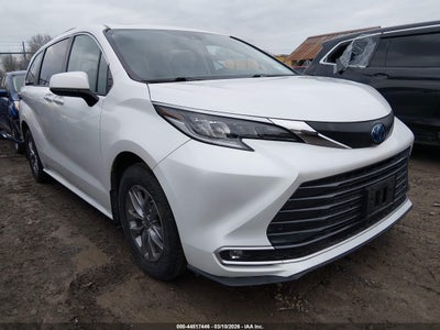 TOYOTA SIENNA 2022