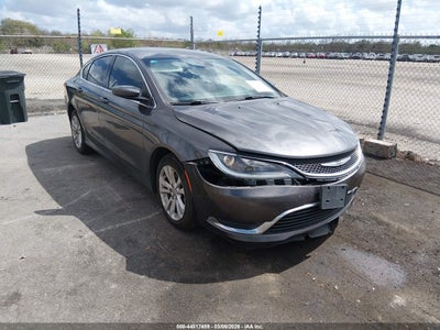 CHRYSLER 200 2015