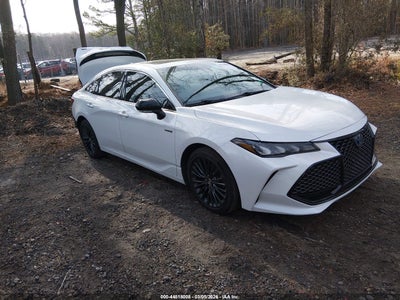 TOYOTA AVALON HYBRID 2019