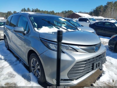 TOYOTA SIENNA 2023