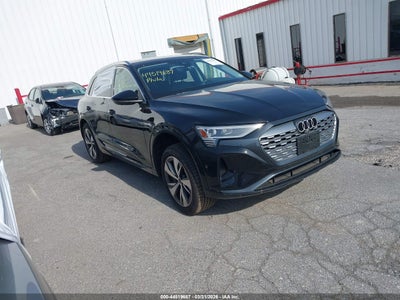 AUDI Q8 E-TRON 2024